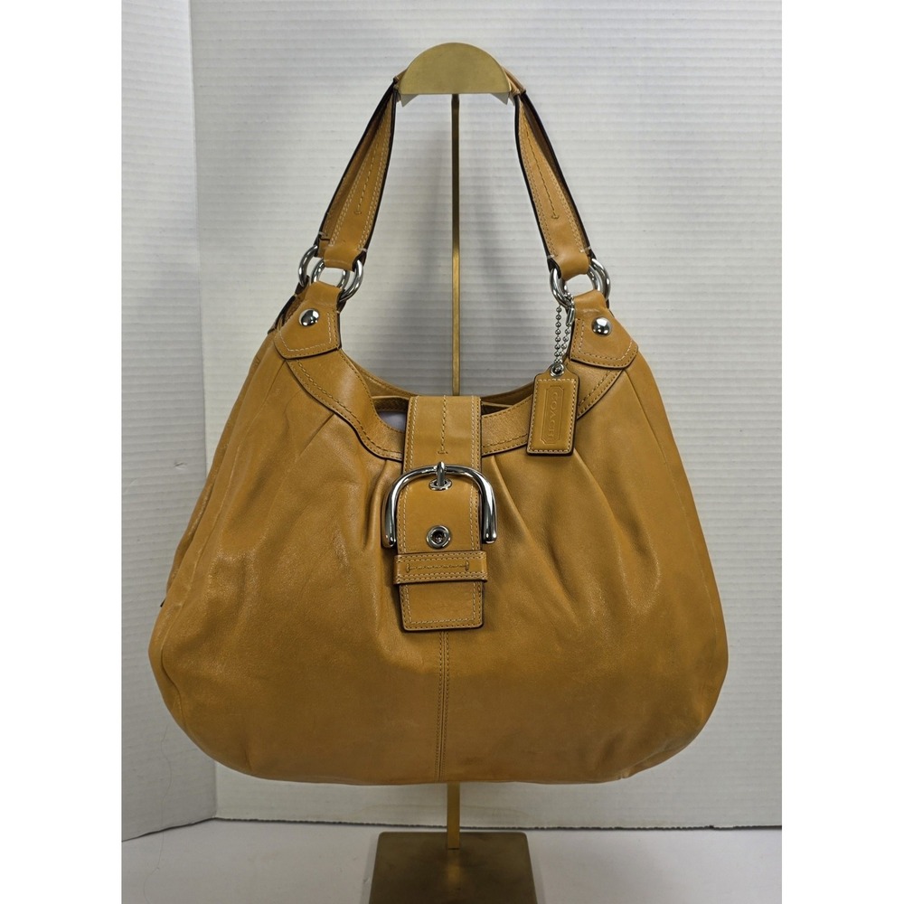 Coach Soho Lynn Medium Three Compartment Shoulder‎ Bag In Tan E1079-F15075